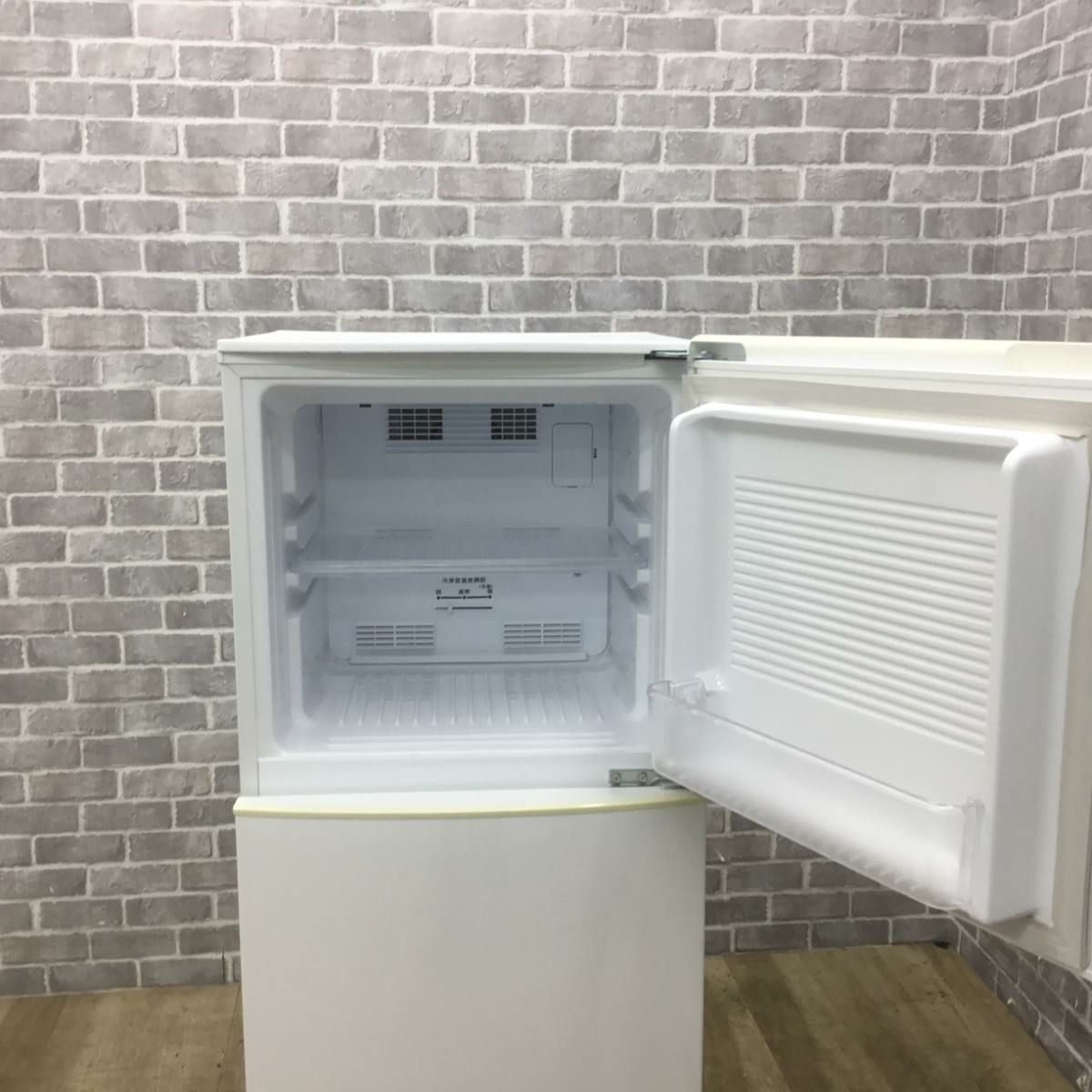 ユーイング 冷蔵庫 2ドア 140L 右開き ホワイト UR-F140J(W) 2018年製