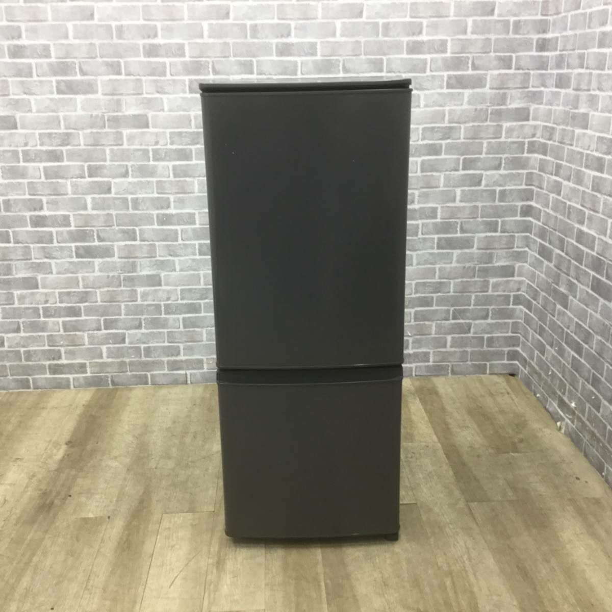 三菱電機 冷蔵庫 2ドア 146L 右開き マットチャコール MR-P15F-H 2021年製