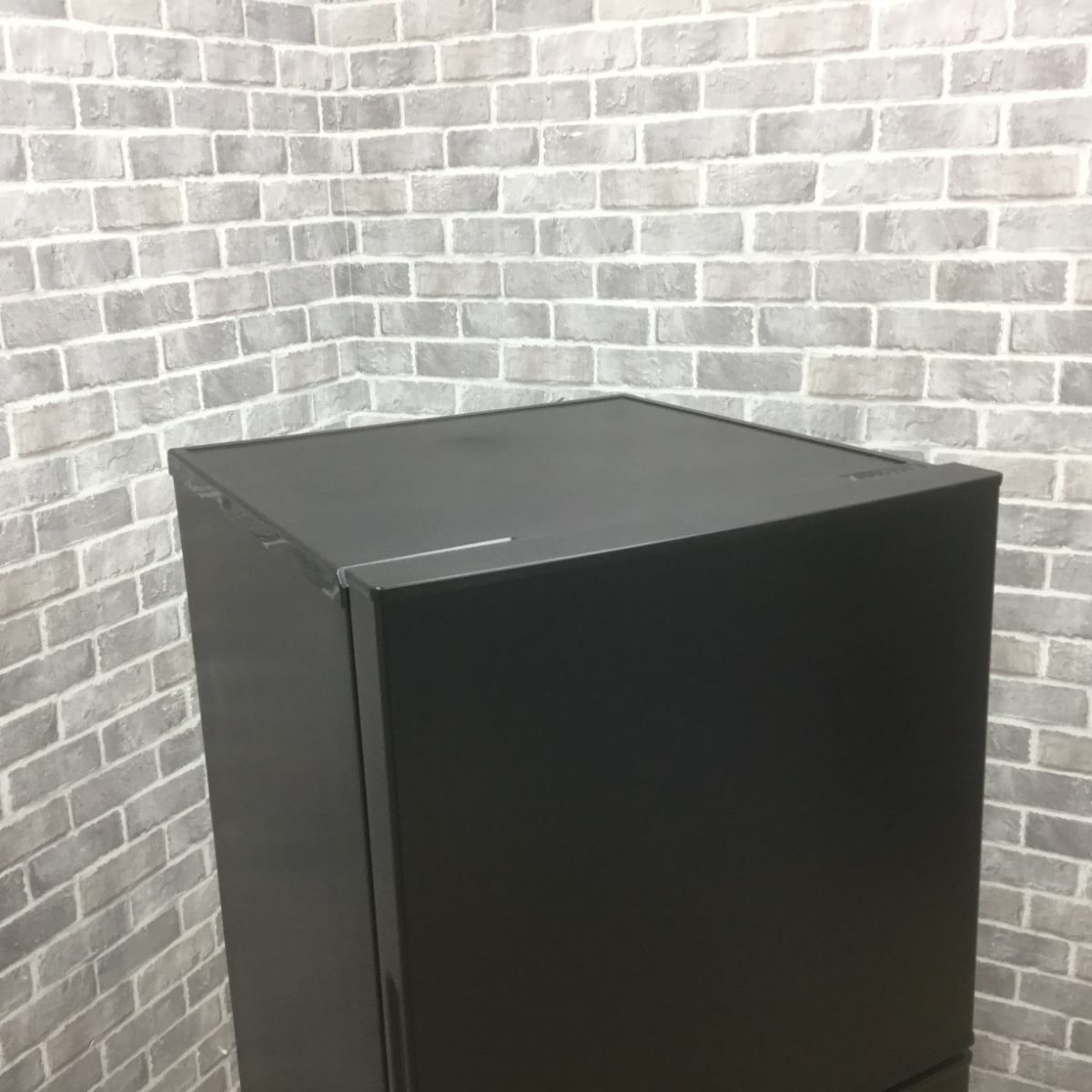 ツインバード 冷蔵庫 2ドア 146L 右開き ブラック HR-F915 2023年製