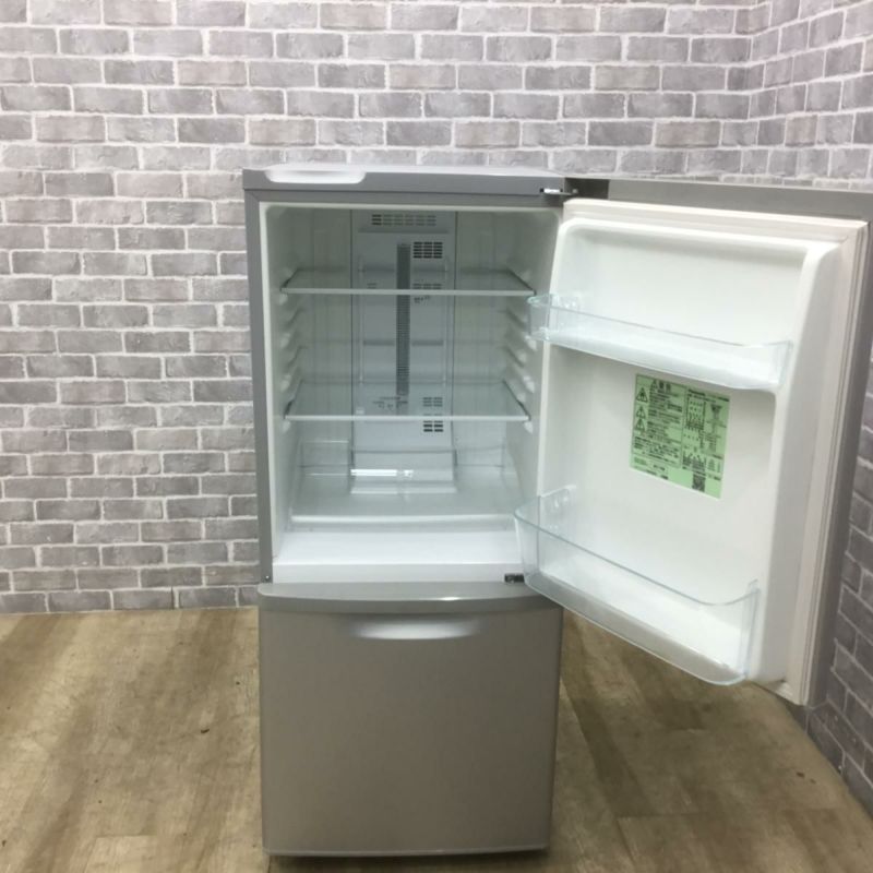 パナソニック 冷蔵庫 2ドア 138L 右開き シルバー NR-B149W-S 2017年製