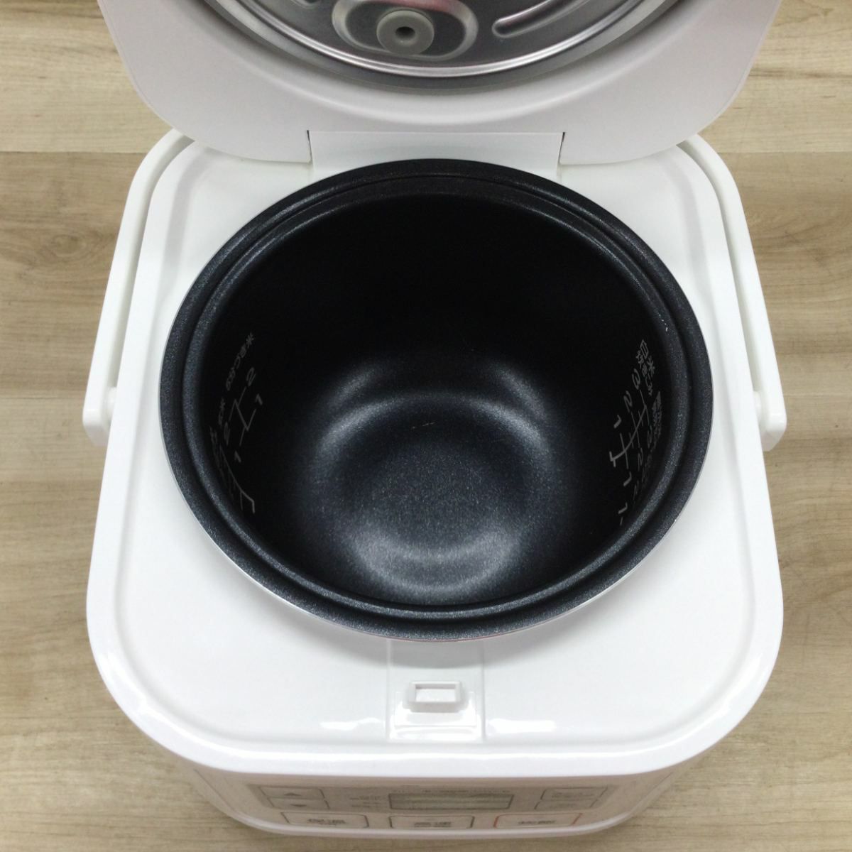 ニトリ 炊飯器 マイコン式 3合炊き SN-A5 2018年製
