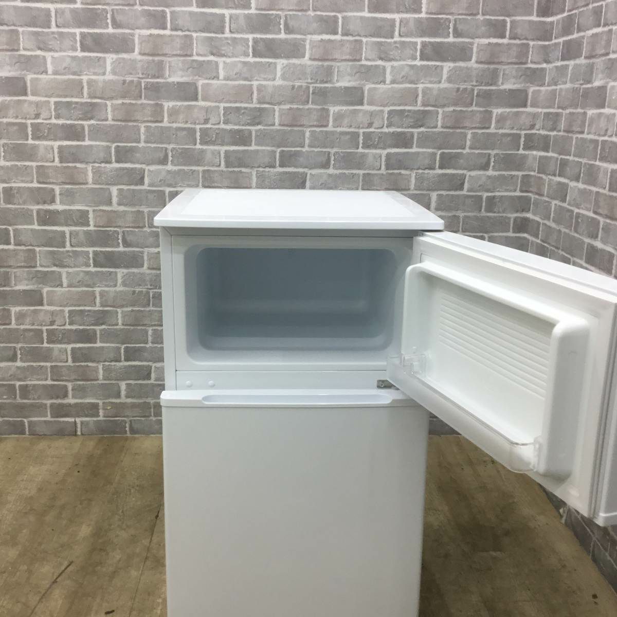 Comfee' 冷蔵庫 2ドア 90L 右開き RCT90WH/E 2024年製 | リユース家電Happy